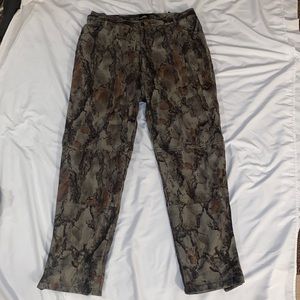 Men’s natural gear camo pants